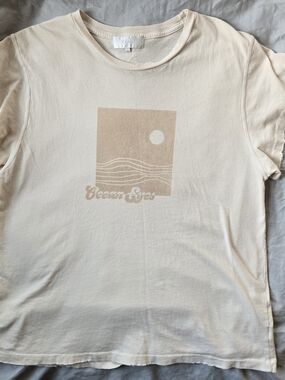 Free People Cream Graphic Short Sleeve Tee Organic Cotton Distressed Hem Sz Lg